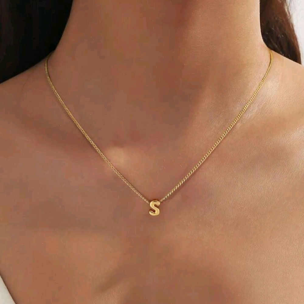 S Initial Necklace - Picture 2 of 5